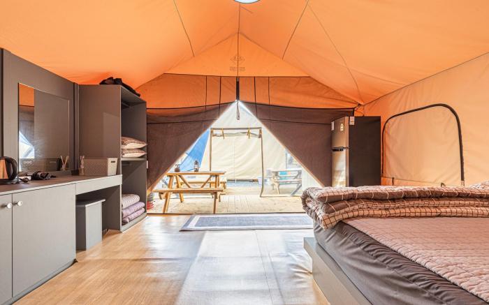 Taean Hakanpo Naro Glamping Camping