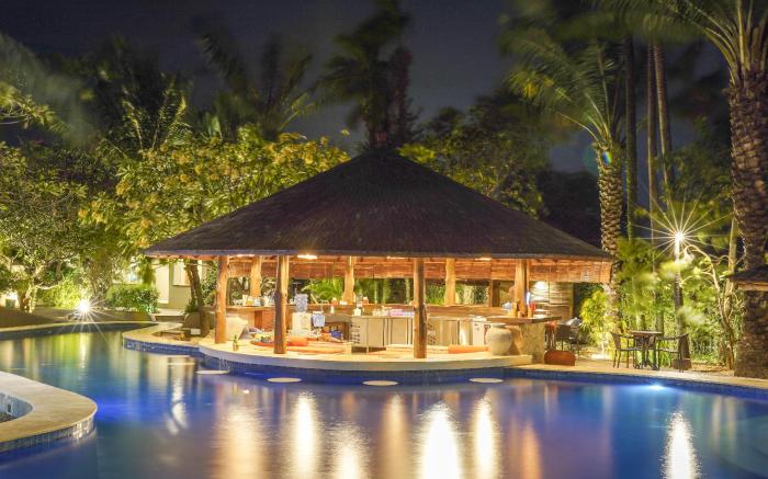 Coconut Lodge Beach Resort