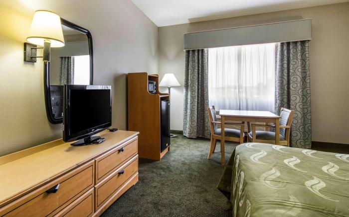 Quality Inn & Suites Pearl-Jackson
