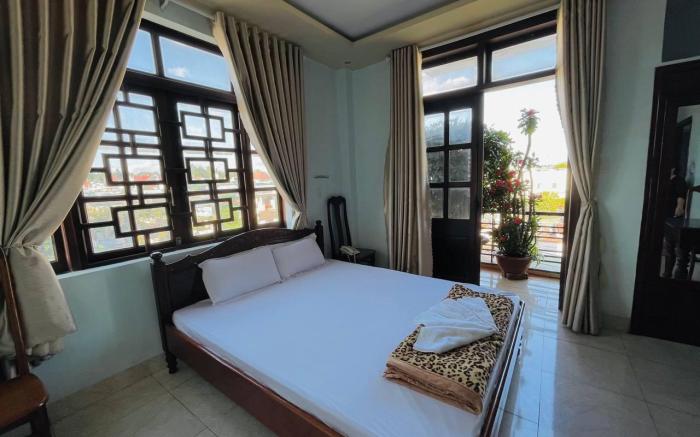 Mạnh Hùng Guest House