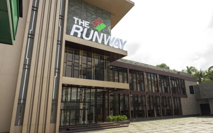 THE RUNWAY HOTEL