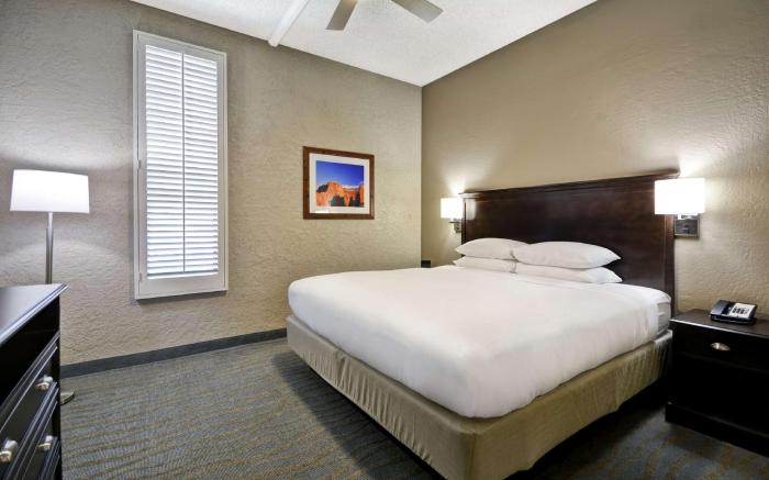 DoubleTree by Hilton Phoenix North