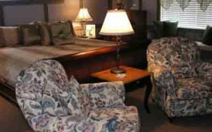 Mine and Farm, The Inn at Guerneville, CA
