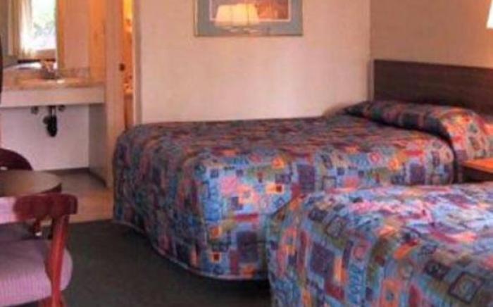 Kelseyville Motel