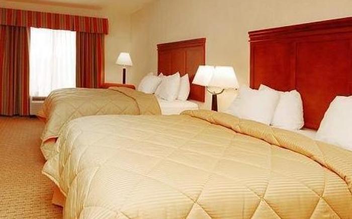 Comfort Inn & Suites
