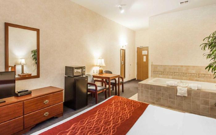 Holiday Inn Express And Suites Tumwater Olympia By IHG