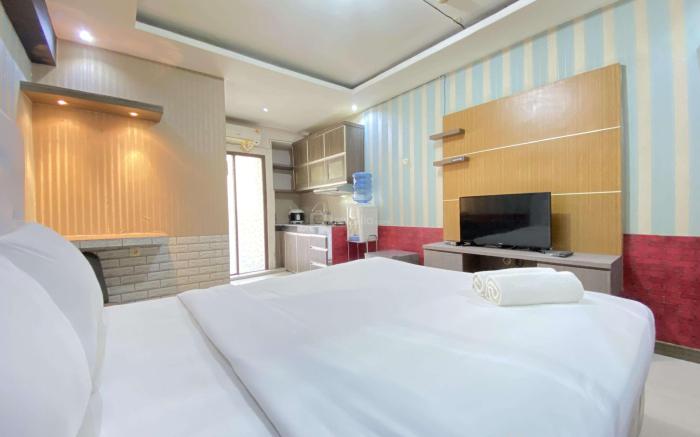 Studio Furnished Gateway Ahmad Yani By Travelio