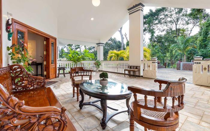 StayVista at The Haven - Grandeur with Breakfast