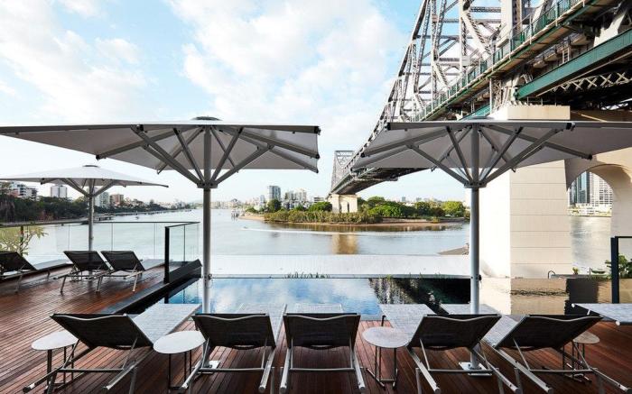 Crystalbrook Vincent