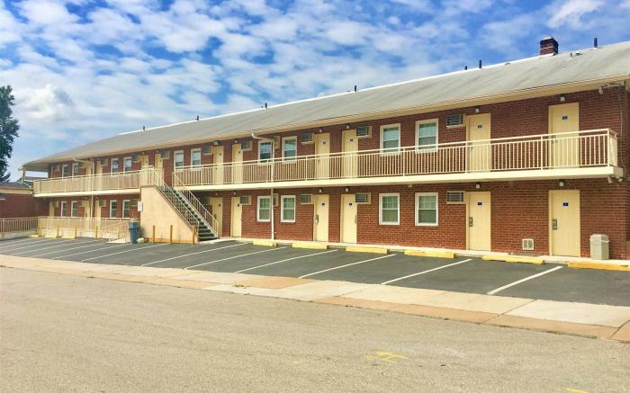 Red Carpet Inn Norristown PA