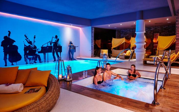 Aria Hotel Budapest by Library Hotel Collection