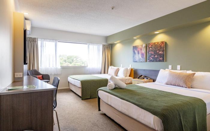 Auckland Rose - Park Hotel