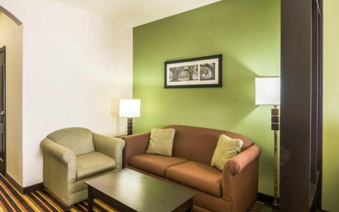 Spark by Hilton Amarillo Western Plaza
