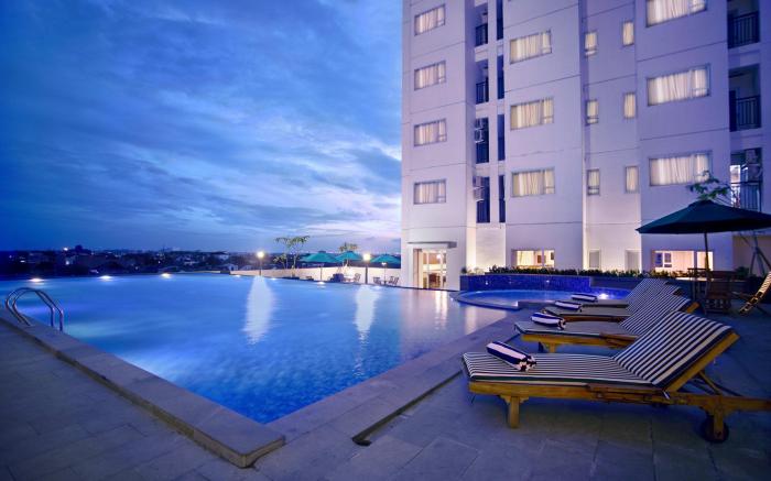 Aston Pluit Hotel & Residence