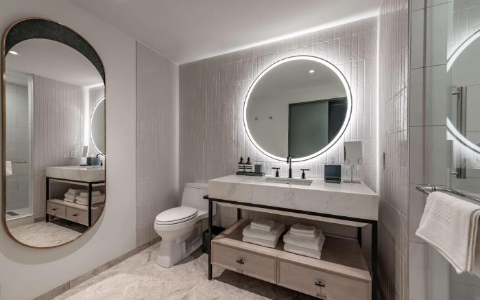 The Morrow Washington DC, Curio by Hilton