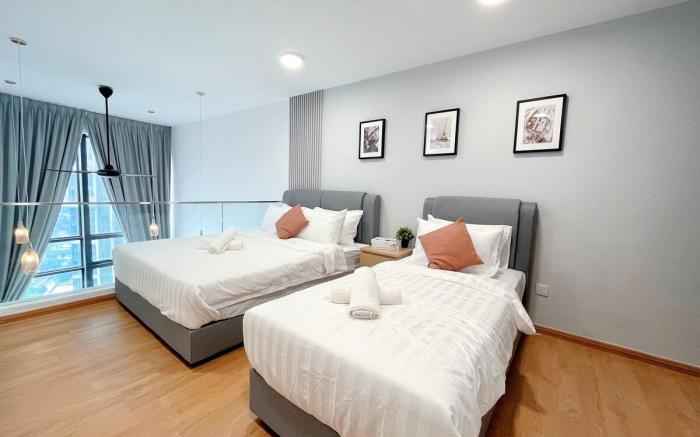 Ekocheras Premier Suite: Comfy & Poolside by Moka
