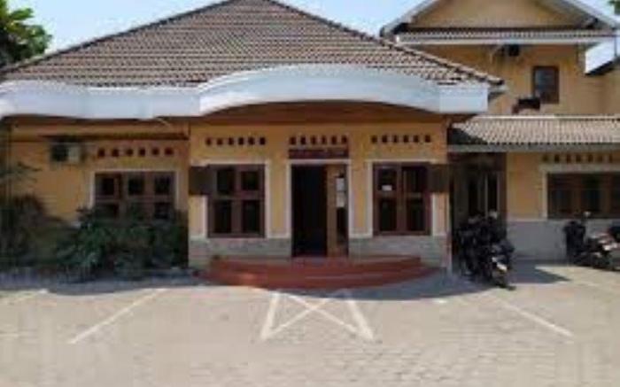 Santalum Hotel