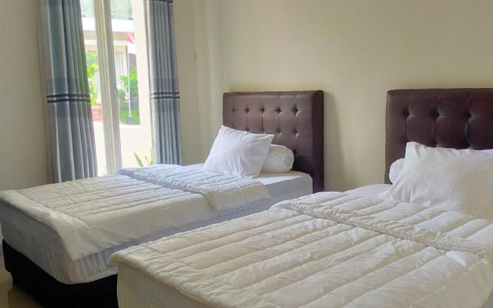 Homestay Amsterdam. 2 lantai, kolam renang pribadi