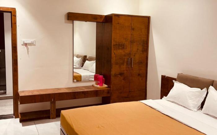 Hotel TrushaDham, Kolhapur