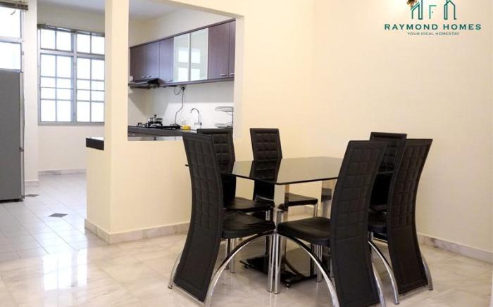 Luxury 3BR w/Bathtub@99 Kelawei by Raymond Homes#D