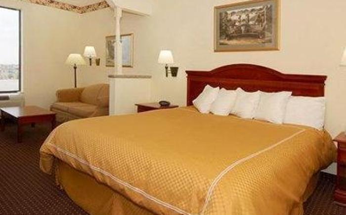 Comfort Suites Houston West at Clay Road
