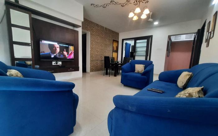 Staeg Skyline View 3BHK 1404
