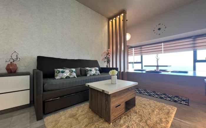 ATTIC Full Seaview Zen Family Suites [TV BOX] #58