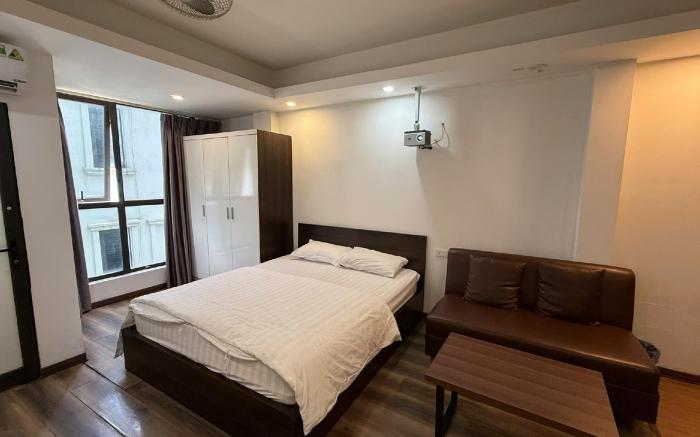 Era Apartment Ha Yen Quyet