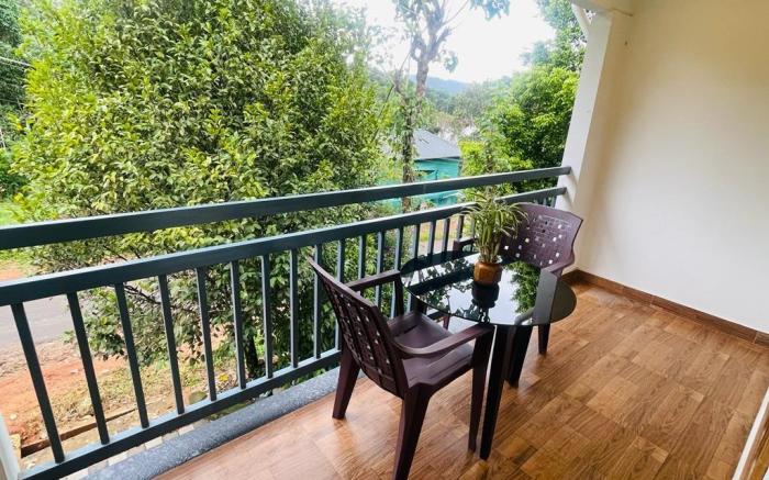 NIDHRA HOMESTAY 