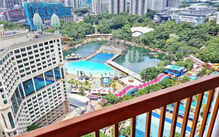 Sunway Lagoon Resort Suite (Lagoon View)