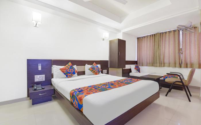 FabHotel Skyland -  Ambli - Bopal Rd