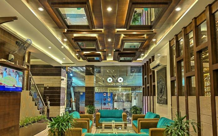 Hotel Royals Grand Galaxy