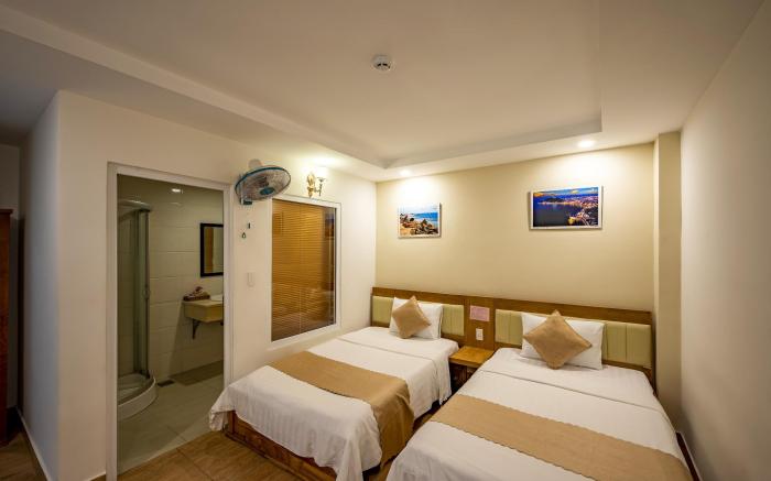 Summer Beach Hotel - Back Beach
