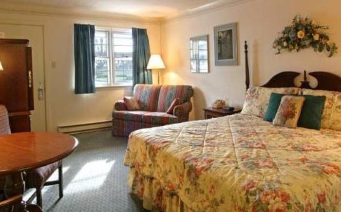 Travelers Rest Motel
