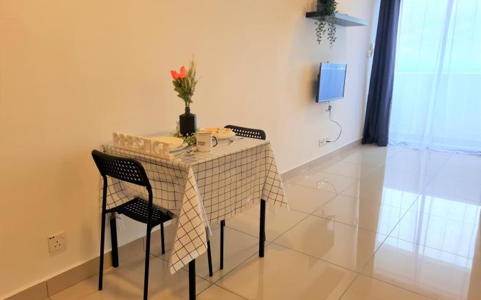 Prestige KBCC Studio  13-05 | 4 Pax