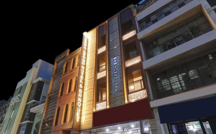 Townhouse H G Near Gautam Buddha Park