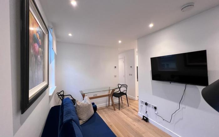 Chapel - Central Studio Apartment