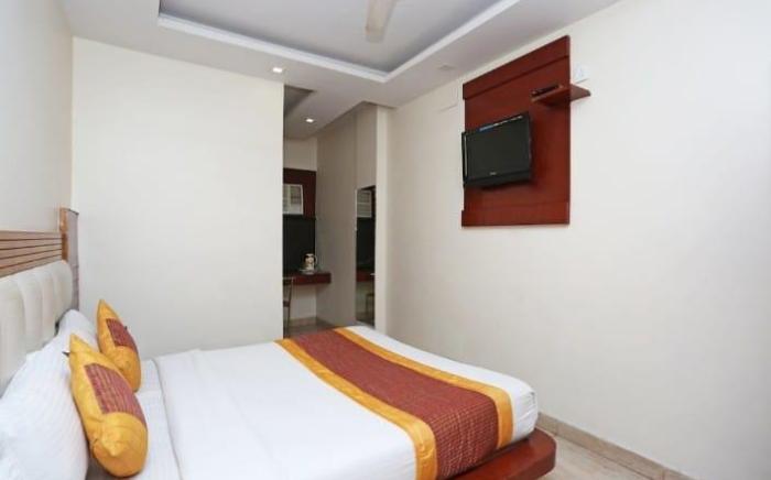 Hotel Prem Deluxe Guest House