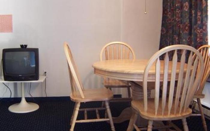 Windjammer Motor Inn