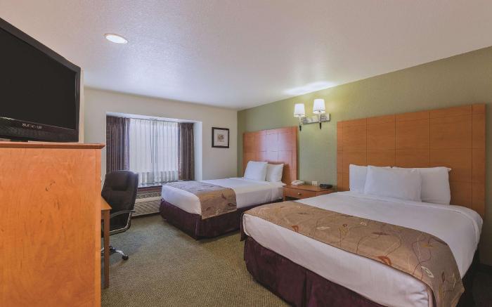 La Quinta Inn & Suites by Wyndham Tulare