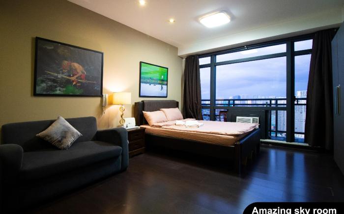 Amazing Upper Floor Studio Gramercy Makati 4324