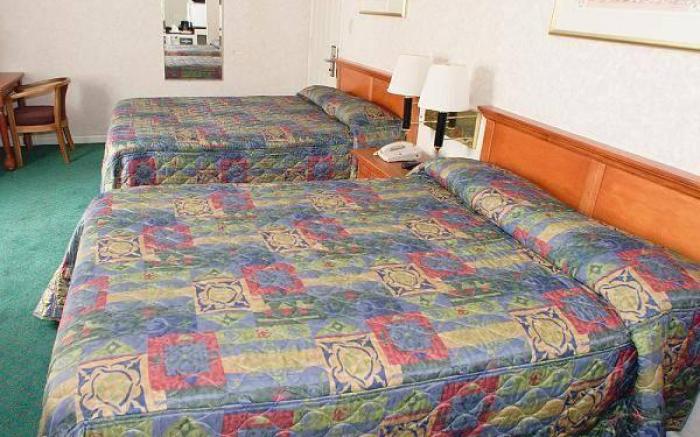 Discovery Inn