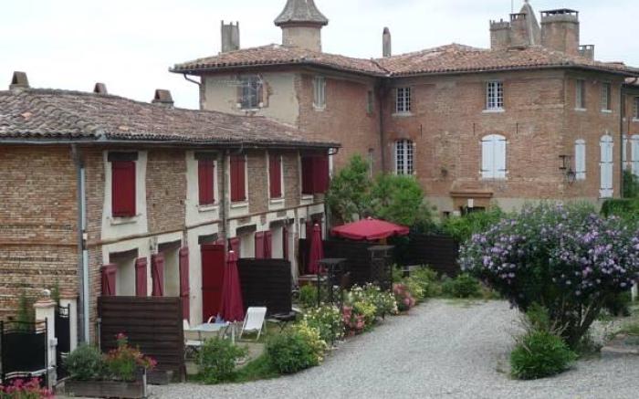 Logis Domaine de Peyrolade