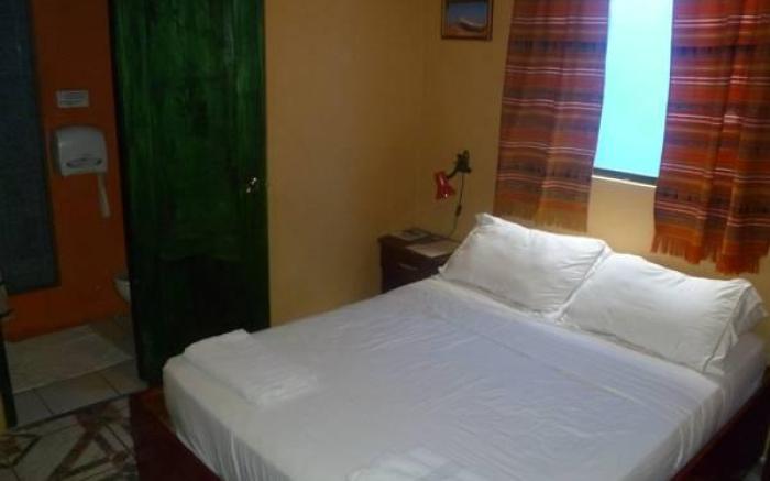 Dreamkapture Hostel close to the airport and bus terminal