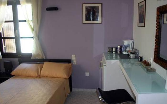 Enetiko Rooms