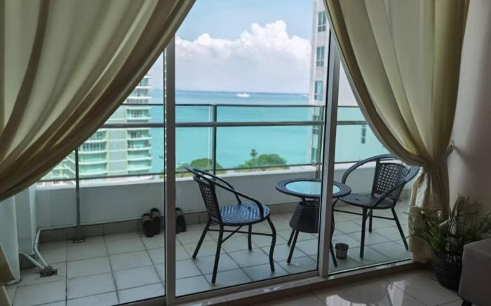 Mansion One Luxurious Seaview Vacation Homes