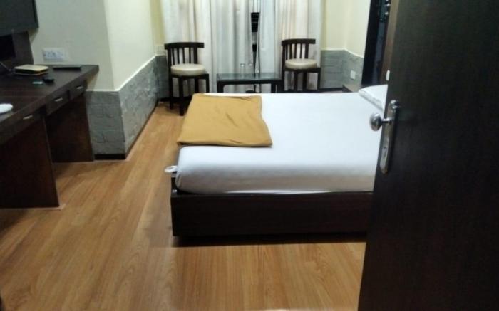 Hotel Divya International 