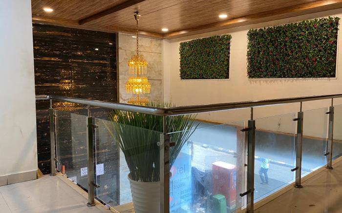 Tri hotel