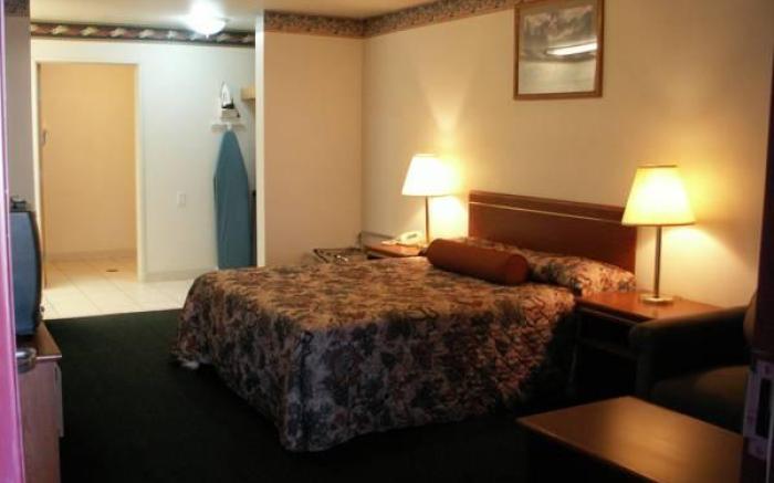 Express Inn & Suites Eugene