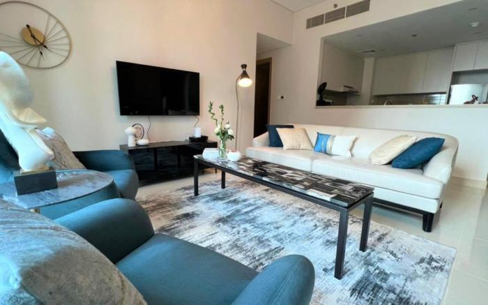 Luxury Dubai creek harbour Waterfront Apartment 
